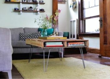Tavolo con pallet in legno