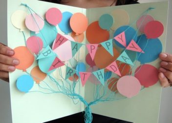 Idea molto interessante per un biglietto d'auguri originale. Master-class.Foto