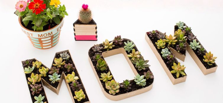 Decorazioni per la festa della mamma: 24 idee