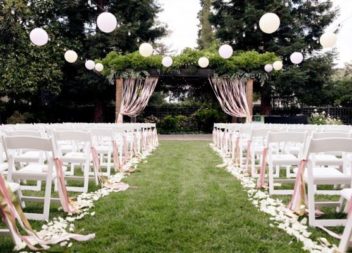 Matrimonio nel giardino: 20 idee su decorazione