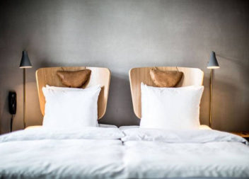Decorazione spazio sopra il letto: 25 foto-idee