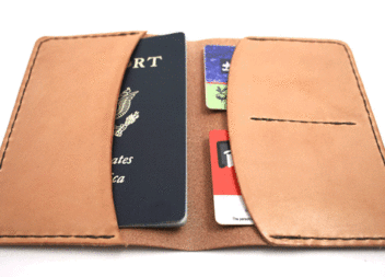 Custodia in pelle per il passaporto