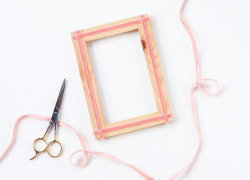 Decorazione della cornice: minimalismo