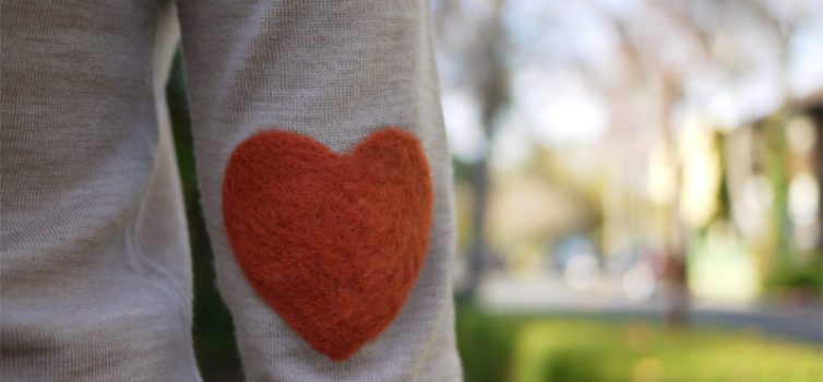 Maglia con patch sui gomiti
