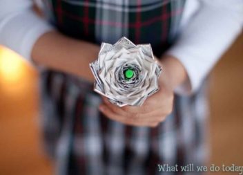Idea su handmade: fiori di scotch