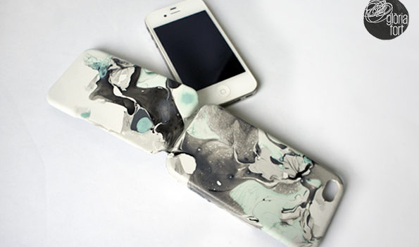 Aggiorniamo il cover del cellulare