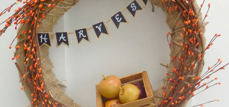Design autunnale: corona decorativa