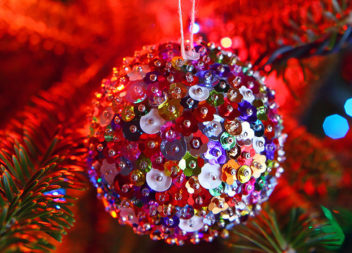 Decorazione dell'albero di Natale in schiuma