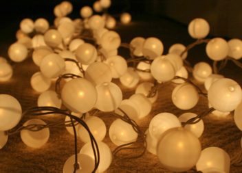 Ghirlanda dalle palline per ping pong